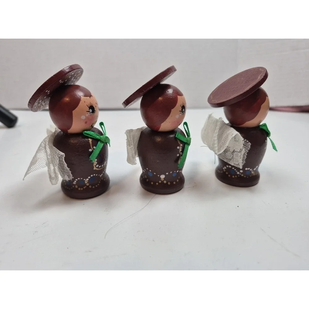 Vintage Hand‎ Painted Wooden Angel Ornaments Set of 3 Retro Kitsch Lace Wings